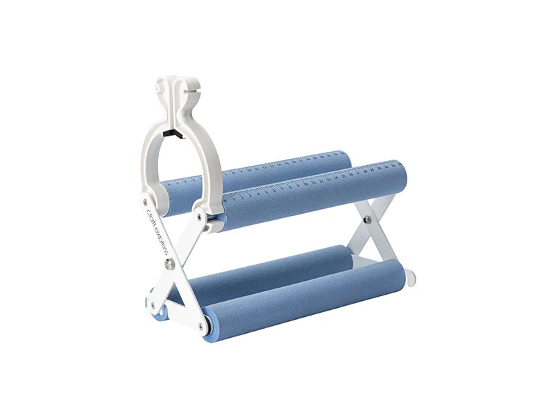 Craft Express Adjustable Tumbler Cradle with Plastic Clip-Blue